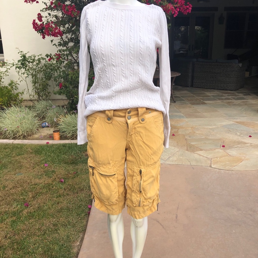 BILLY BLUES CARGO WALKING SHORTS SILK SIZE 2
